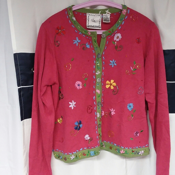 Nine & Company Lavender Long Sleeved T-shirt w/ Diagonal Ruffle Detail - L - Picture 9 of 16